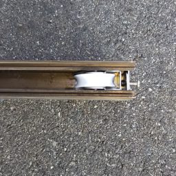 戸車交換